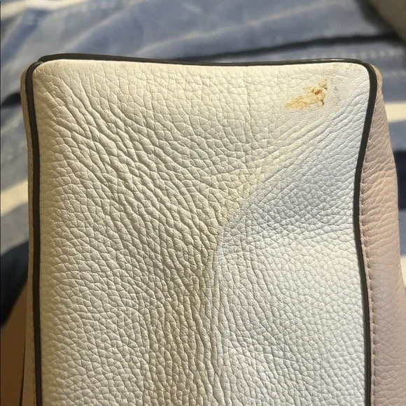 Michael Kors Tan Tote Bag - Picture 6 of 9